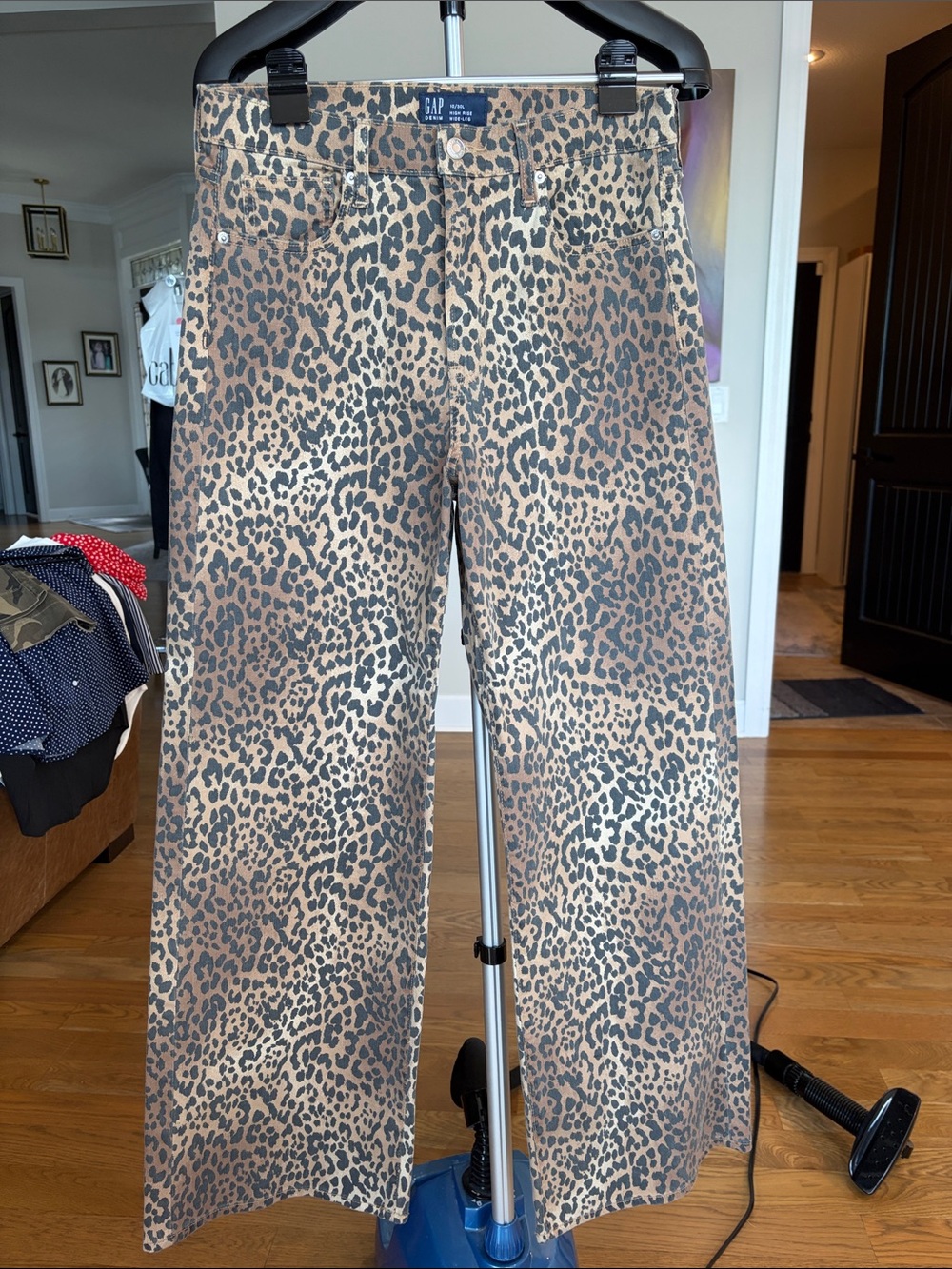 GAP Women’s Leopard Print Jeans in Brown and Black